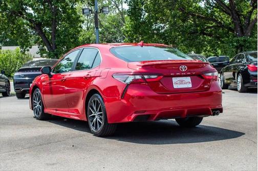 2022 Toyota Camry SE
