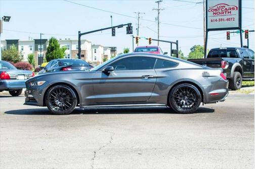 2016 Ford Mustang V6