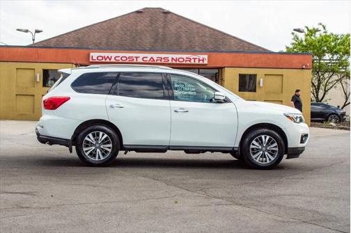 2017 Nissan Pathfinder S
