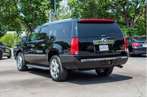 2013 Cadillac Escalade ESV Luxury