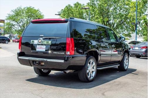 2013 Cadillac Escalade ESV Luxury
