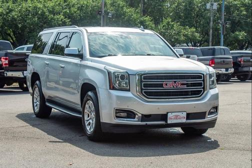 2017 GMC Yukon XL SLT