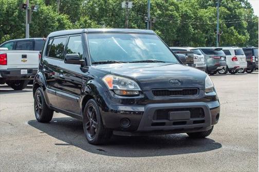 2010 Kia Soul +