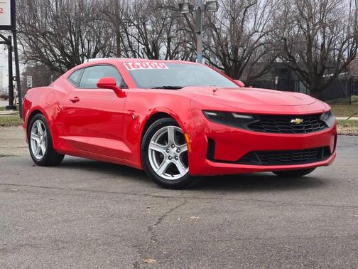 2019 Chevrolet Camaro 1LT