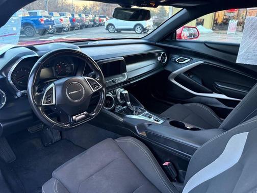 2019 Chevrolet Camaro 1LT