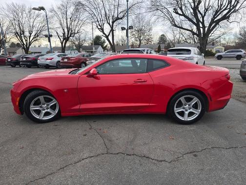 2019 Chevrolet Camaro 1LT