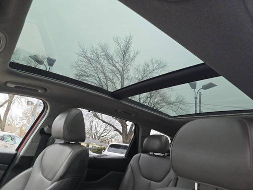 2019 Hyundai SANTA FE Limited 2.4