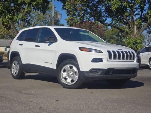 2017 Jeep Cherokee Sport