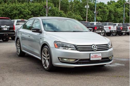 2015 Volkswagen Passat 1.8T Auto Sport
