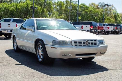 2002 Cadillac Eldorado ETC 2dr Coupe