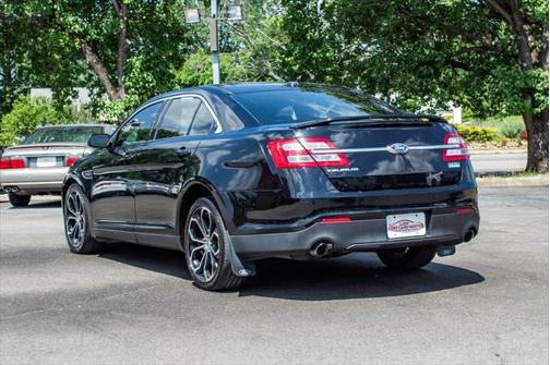 2016 Ford Taurus SHO AWD 4dr Sedan