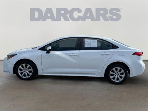 Ice 2023 Toyota Corolla LE