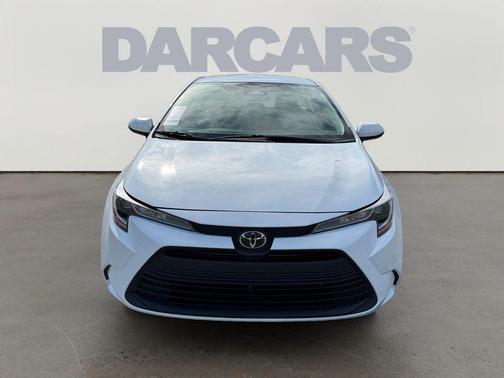 Ice 2023 Toyota Corolla LE