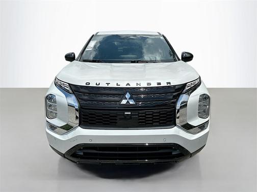 2023 Mitsubishi Outlander SE Black Edition