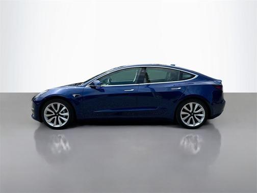 2019 Tesla Model 3 Mid Range