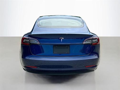 2019 Tesla Model 3 Mid Range