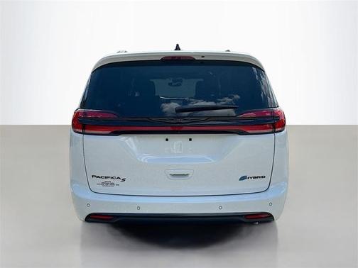 2025 Chrysler Pacifica Hybrid Select