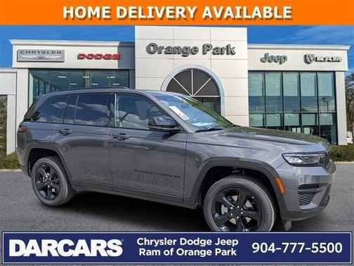 2025 Jeep Grand Cherokee Laredo