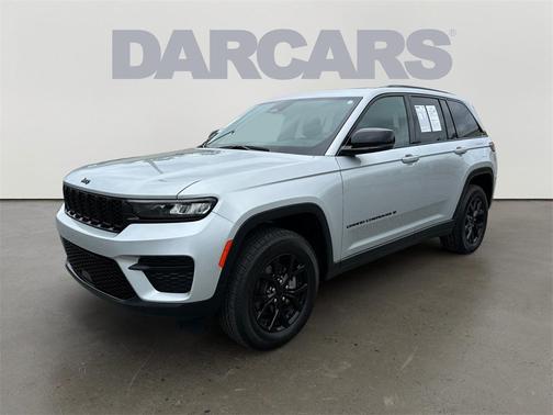 2024 Jeep Grand Cherokee Laredo