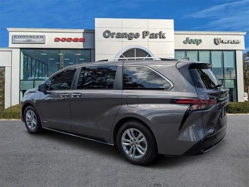 2021 Toyota Sienna Limited