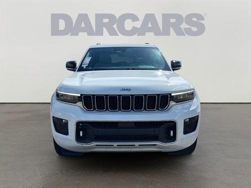 Bright White Clearcoat 2022 Jeep Grand Cherokee Overland