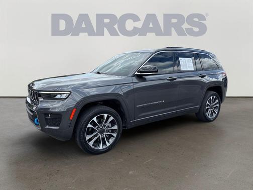 Metallic 2022 Jeep Grand Cherokee 4xe Overland