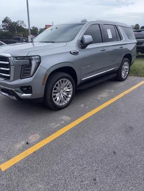 2025 GMC Yukon Elevation