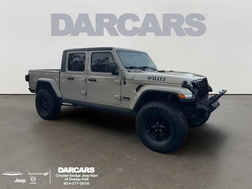 2022 Jeep Gladiator Sport