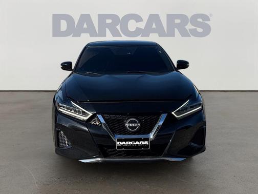 2023 Nissan Maxima SV