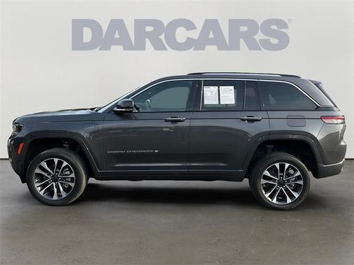 2022 Jeep Grand Cherokee 4xe Overland