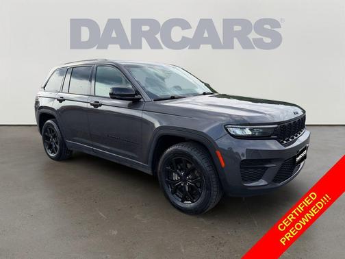 Metallic 2024 Jeep Grand Cherokee Laredo