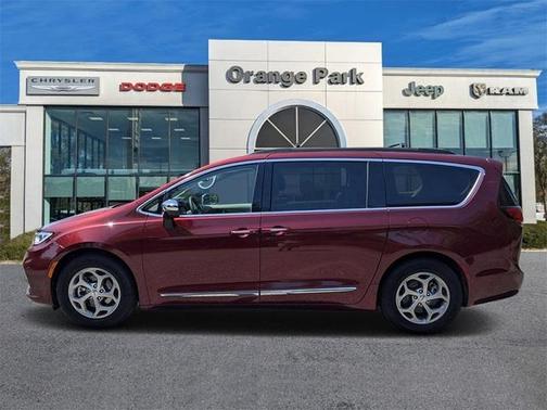 2023 Chrysler Pacifica Limited