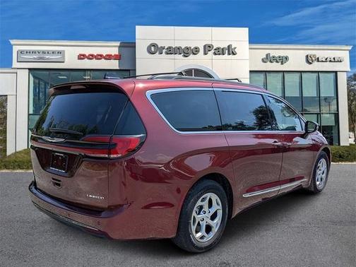 2023 Chrysler Pacifica Limited