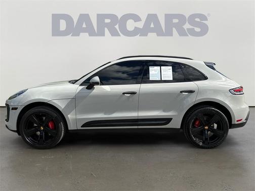 2022 Porsche Macan S