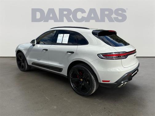 2022 Porsche Macan S