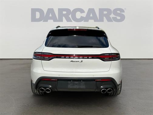 2022 Porsche Macan S