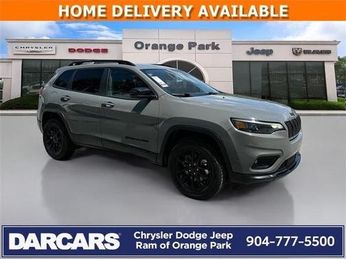 2023 Jeep Cherokee Altitude Lux