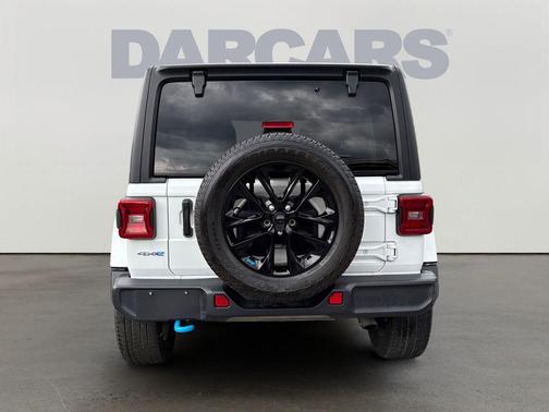 Bright White Clearcoat 2023 Jeep Wrangler 4xe Sahara