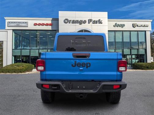 2025 Jeep Gladiator Sport