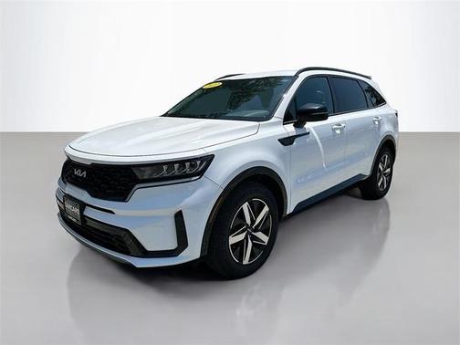 2022 Kia Sorento S