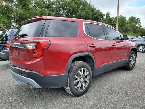 Photo 3 of 4 of 2020 GMC Acadia SLE