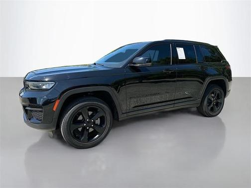 2023 Jeep Grand Cherokee Altitude