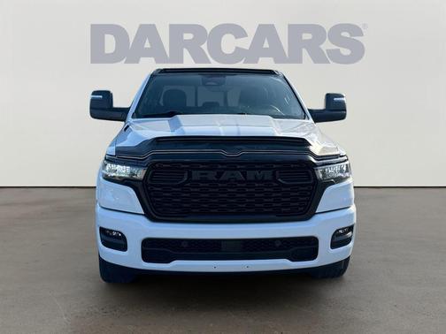 Bright White Clearcoat 2025 RAM 1500 Big Horn/Lone Star
