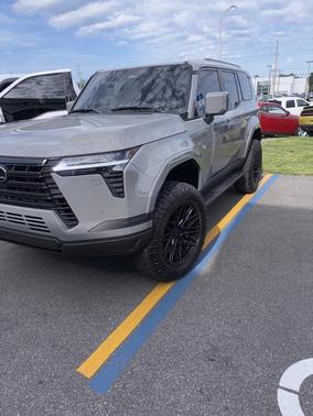 2025 Lexus GX 550 550