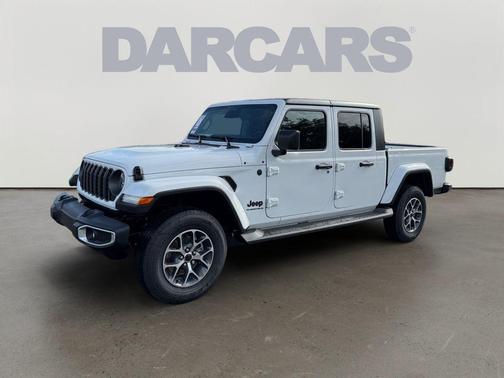 Bright White Clearcoat 2026 Jeep Gladiator Sport