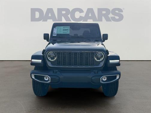 Granite Crystal Clearcoat Metallic 2026 Jeep Gladiator Sport