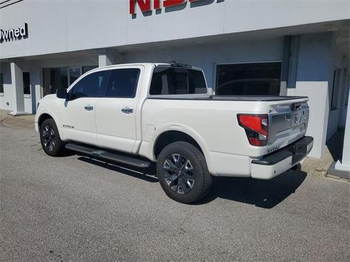 2024 Nissan Titan Platinum Reserve