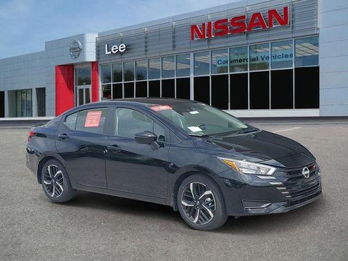 Black 2025 Nissan Versa 1.6 SR