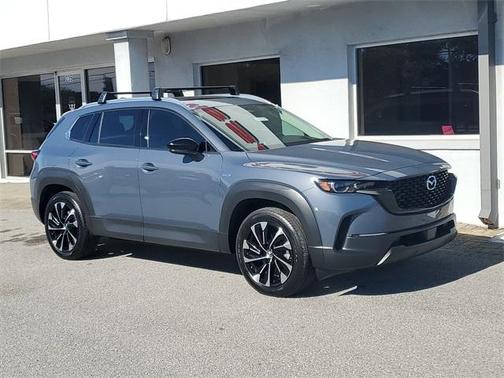 2025 Mazda CX-50 PLUS