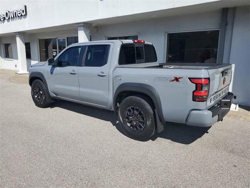 2022 Nissan Frontier PRO-X